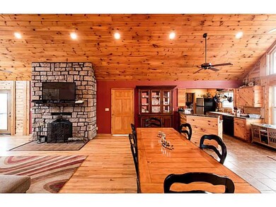 10557 Devils Den Rd, Winslow, AR 72959 - photo 7