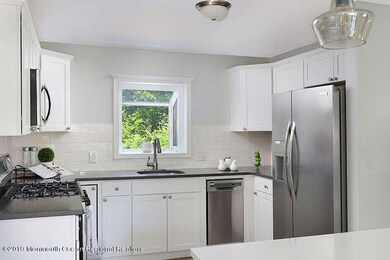 2 Raritan Rd Hazlet NJ 07730-small-005-0