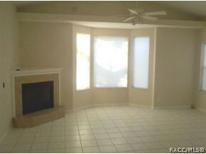 Family Room w/gas fire place