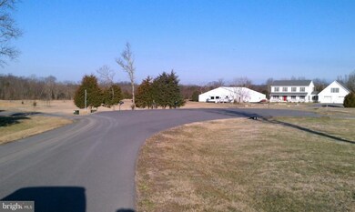 9 Lindbergh Ct, Summit Point, WV 25446 - photo 4