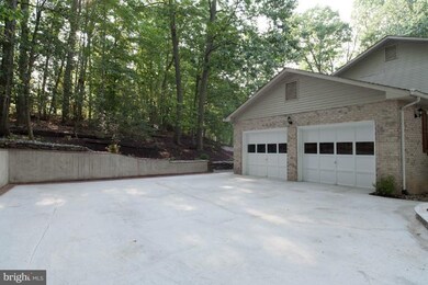 3174 Elm Ct, Triangle, VA 22172 - photo 6