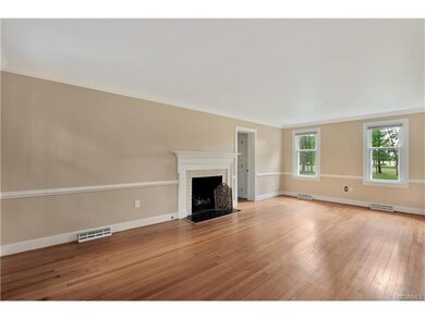 2620 Radstock Rd, Midlothian, VA 23113 - photo 5