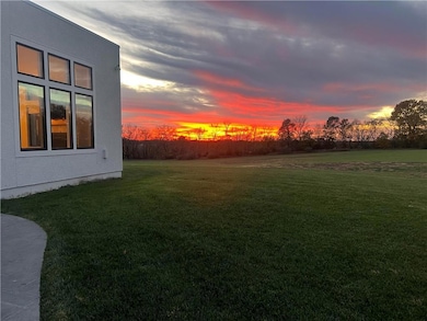 6320 NE 164th St, Smithville, MO 64089 - photo 3