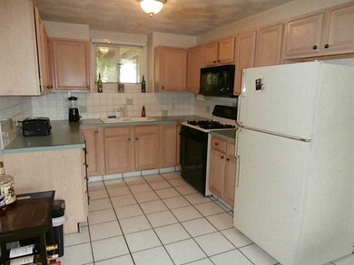 Kitchen. inlaw kit lower level, private entrance