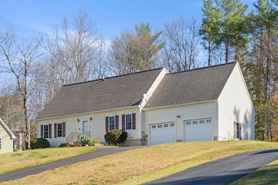 28 Servant Way, Southbridge, MA 01550 - photo 2