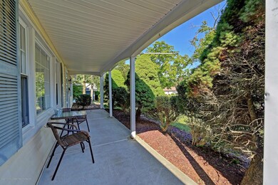 03-Front Porch