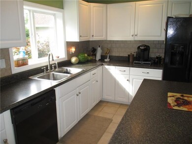 323 Yellowcreek St, Homer City, PA 15748 - photo 2