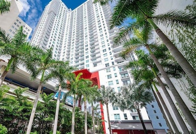 133 NE 2nd Ave unit 2215, Miami, FL 33132 - photo 2