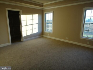 3096 Saint Andrews Dr, Chambersburg, PA 17202 - photo 7