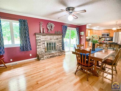 4837 SW 33rd Terrace, Topeka, KS 66614 - photo 6