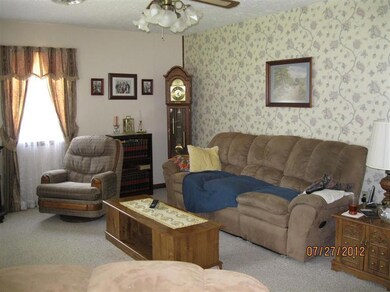 818 Pole Ridge Rd, Somerset, KY 42501 - photo 3