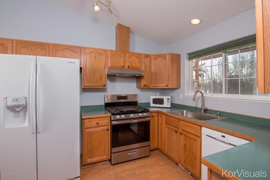 2281 Broadway-6