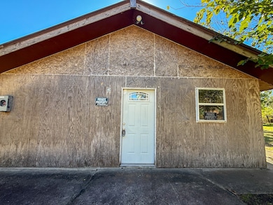 142 W Hickory Cove, Onalaska, TX 77360 - photo 3