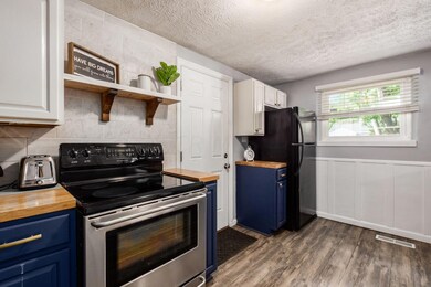006_b4_F 337 W Kanawha Ave007