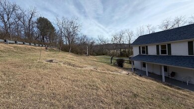 6746 Post Office Ln, Parrott, VA 24132 - photo 4