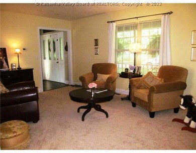 102 Shade Tree Ln, Scott Depot, WV 25560 - photo 3