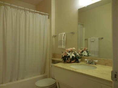 13806 N Garden Court Dr unit 167, Sun City, AZ 85351 - photo 6