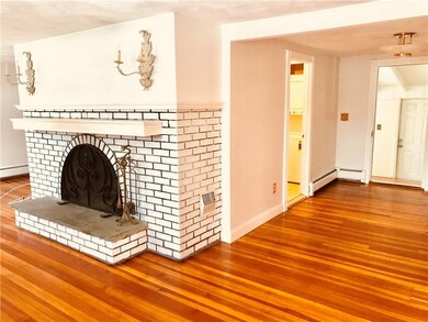 60 Cliff Dr, Bristol, RI 02809 - photo 2