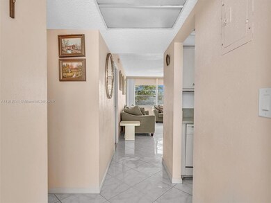5102 NW 36th St unit 607, Lauderdale Lakes, FL 33319 - photo 3