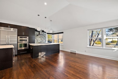 1653 Taunton Rd, Birmingham, MI 48009 - photo 3