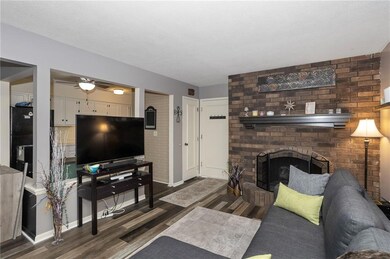 1410 20th St unit 2, West Des Moines, IA 50265 - photo 5