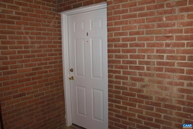 1272 Villa Ln unit B, Charlottesville, VA 22903 - photo 3