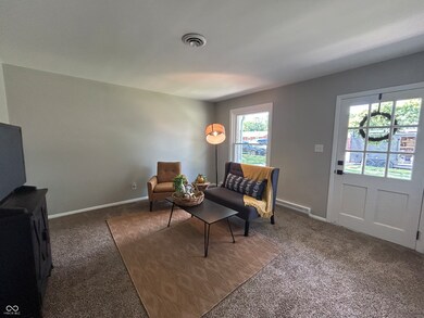 2845 12th St, Columbus, IN 47201 - photo 6