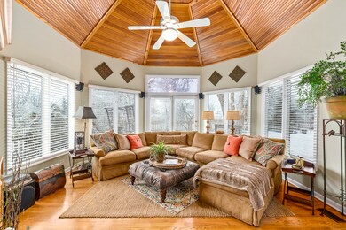Sun/Florida Room Heated