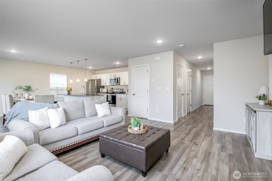 9230 Conine St SE, Yelm, WA 98597 - photo 6