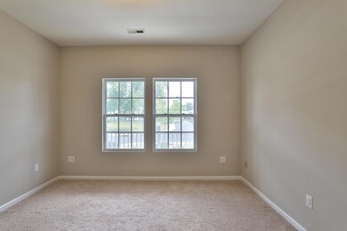 6231-MapleGlen-08