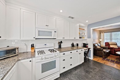 8 Redwood Ct, Rockland, MA 02370 - photo 6