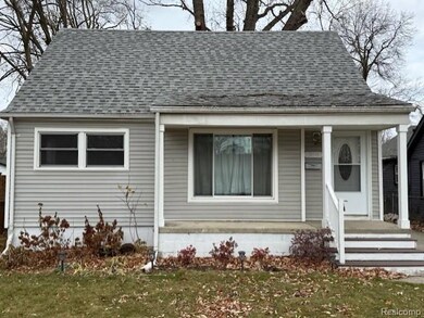 358 W Elza Ave, Hazel Park, MI 48030 - photo 2