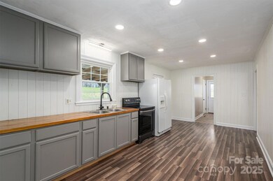 5392 N Carolina 27, Vale, NC 28168 - photo 4