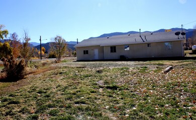 520 W 100 N, Parowan, UT 84761 - photo 3
