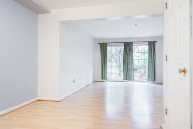 5 Hildred Dr unit 5, Burlington, VT 05401 - photo 3