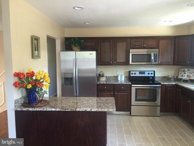 200 S Harrison Rd, Sterling, VA 20164 - photo 6