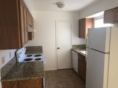 3024 W Pontiac Way unit 101, Fresno, CA 93722 - photo 3