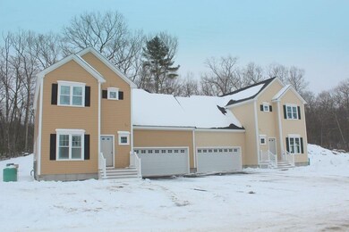 31 Brookview Ln unit 31, Mendon, MA 01756 - photo 3