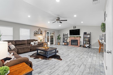 2720 Chickaree Ln, Modesto, CA 95358 - photo 2