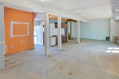 2025 Avenue N 1 2, Galveston, TX 77550 - photo 7