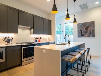 1811 Willow St unit A, Austin, TX 78702 - photo 3