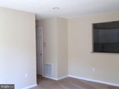 163 Columbus Dr, Franklin Park, NJ 08823 - photo 7