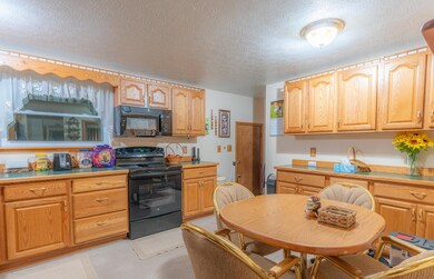 3740 Shirley Ln, Columbus, OH 43228 - photo 5