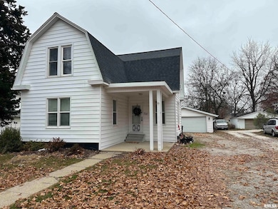 704 E Gibson St unit 1, New Berlin, IL 62670 - photo 2