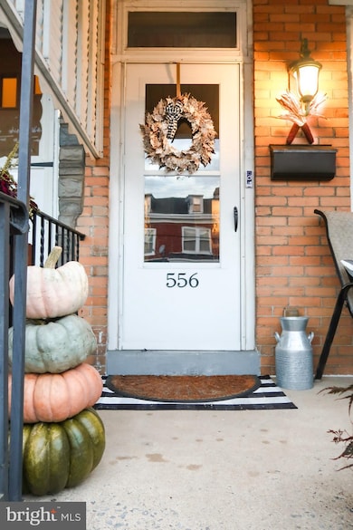 556 S 18th St, Reading, PA 19606 - photo 2