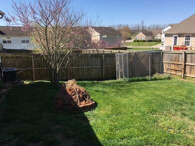 119 Canyon Oaks Dr, Frankfort, KY 40601 - photo 4