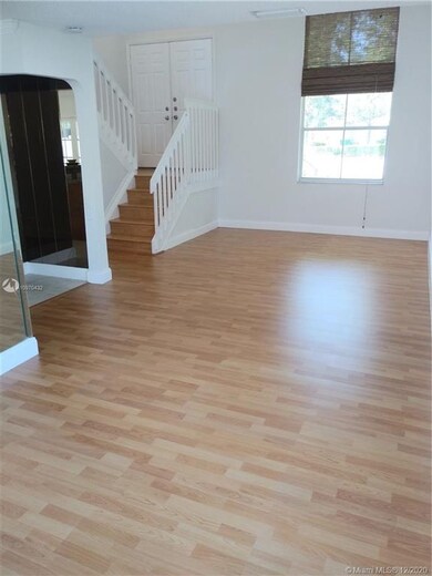 unlisted-address, Davie, FL 33314 - photo 6