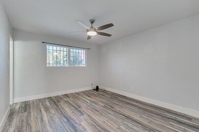 4035 N 79th Dr, Phoenix, AZ 85033 - photo 6