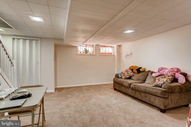 1108 Halstead Rd, Parkville, MD 21234 - photo 5