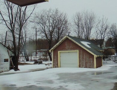 35 Riverside St, Milo, ME 04463 - photo 5